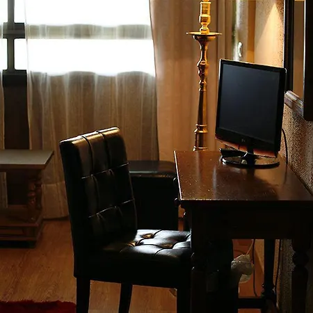 Hosteria El Tozal Hotel