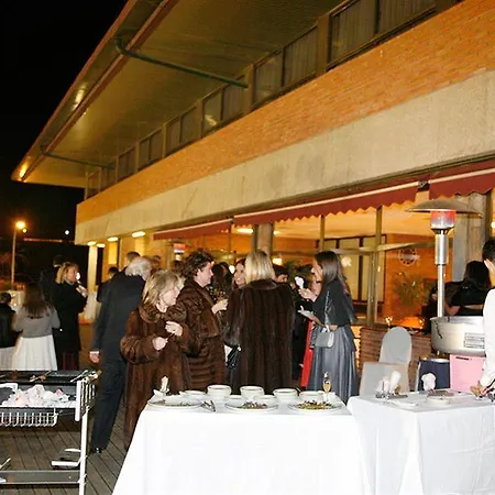 Hosteria El Tozal Hotel 3*